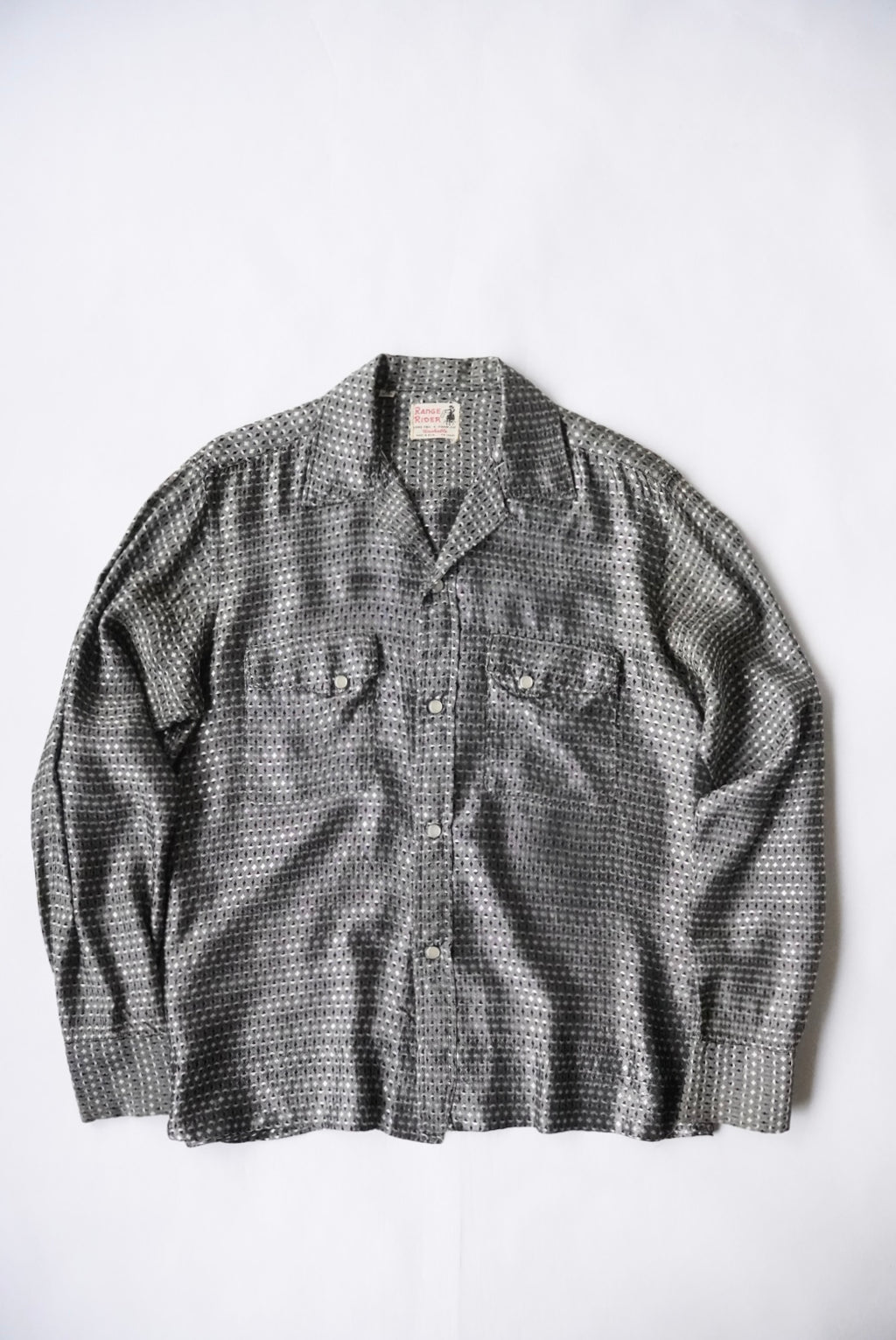 1960s rayon open collar silver western shirt