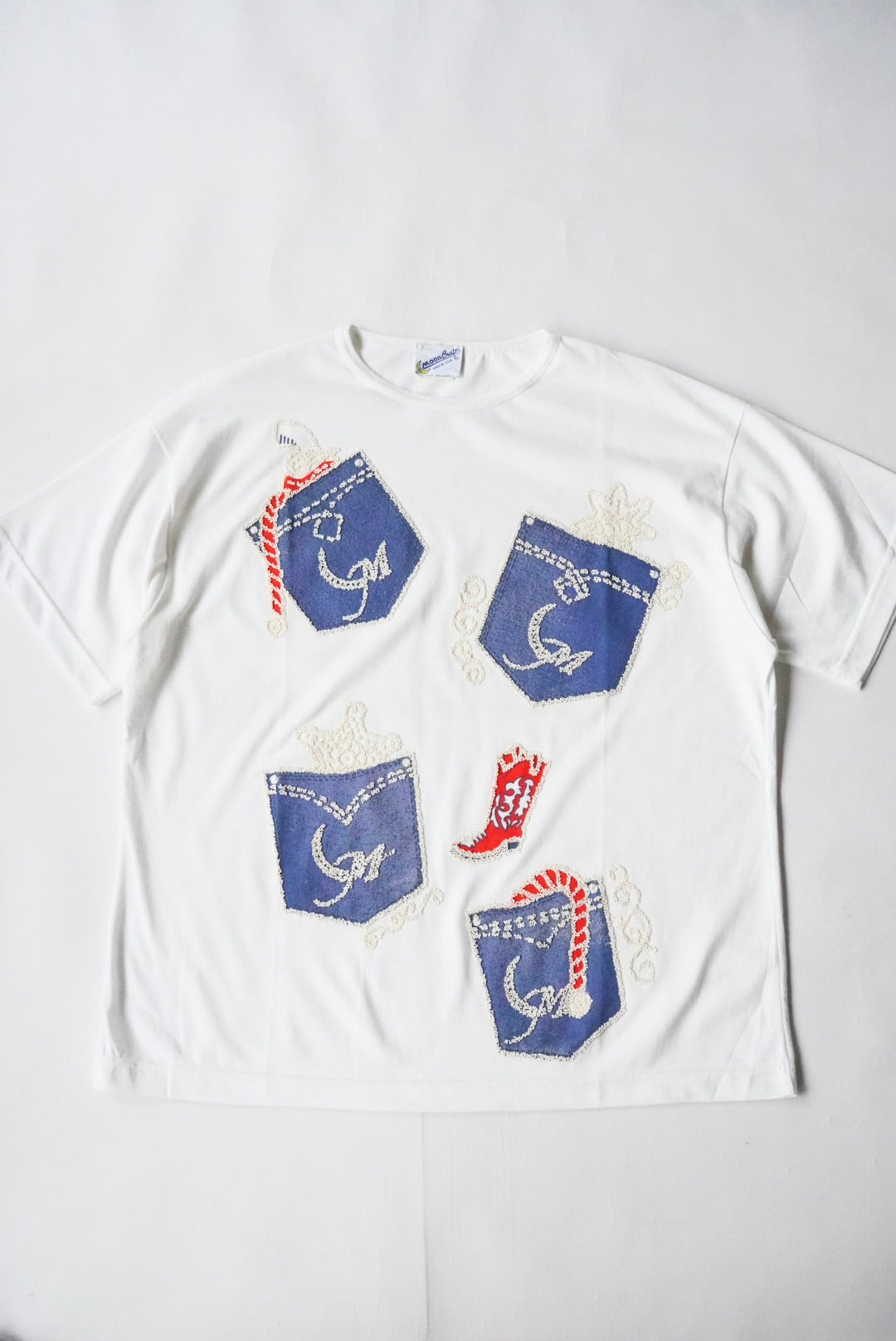 1990s bead art tee