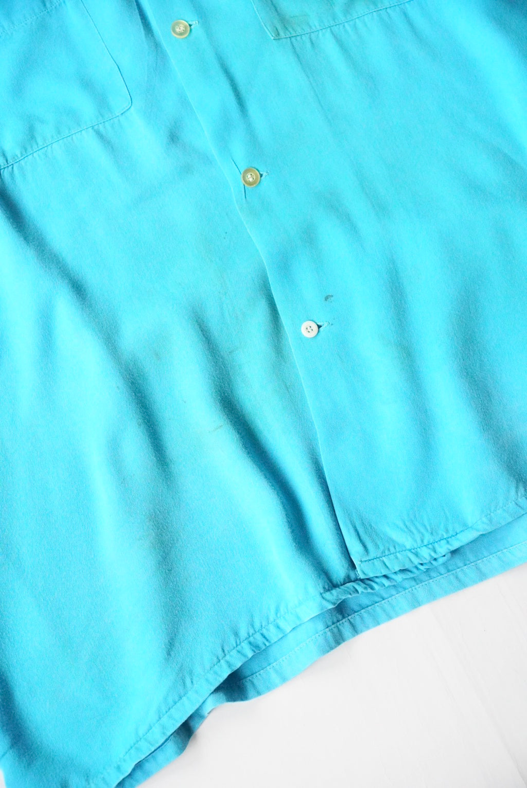 1950s s/s open collar rayon shirt