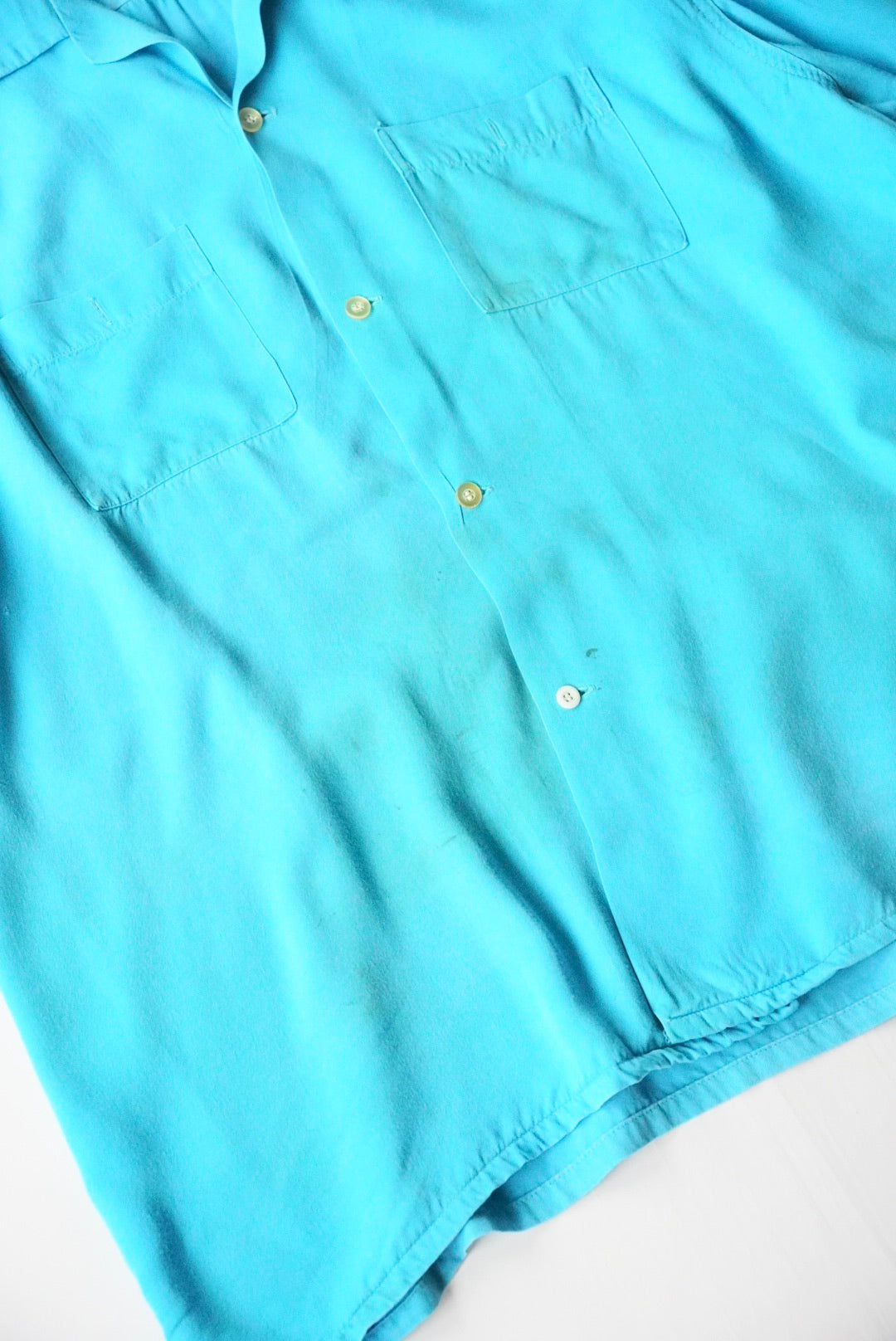 1950s s/s open collar rayon shirt