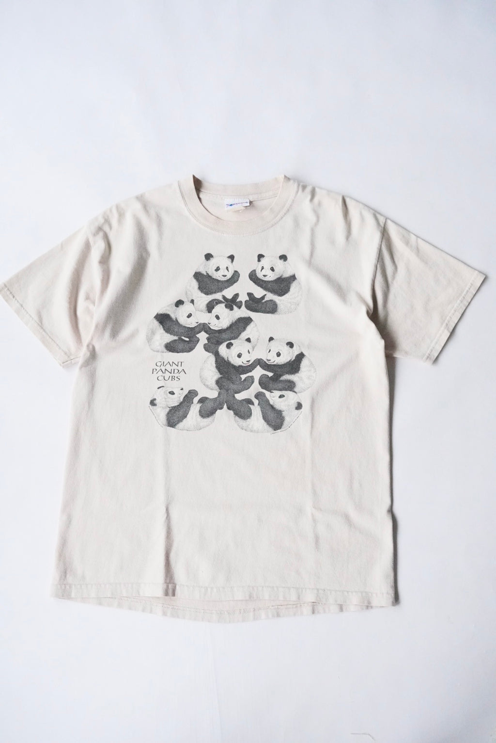 1990s pandas print tee