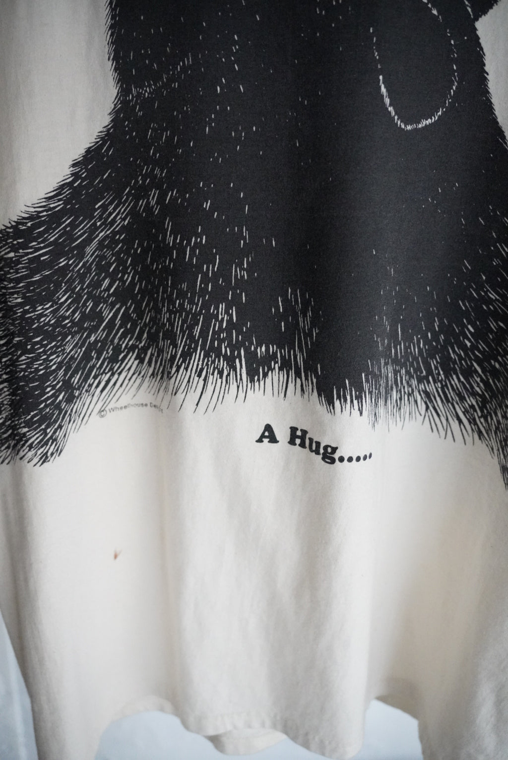 1990s hug bear tee