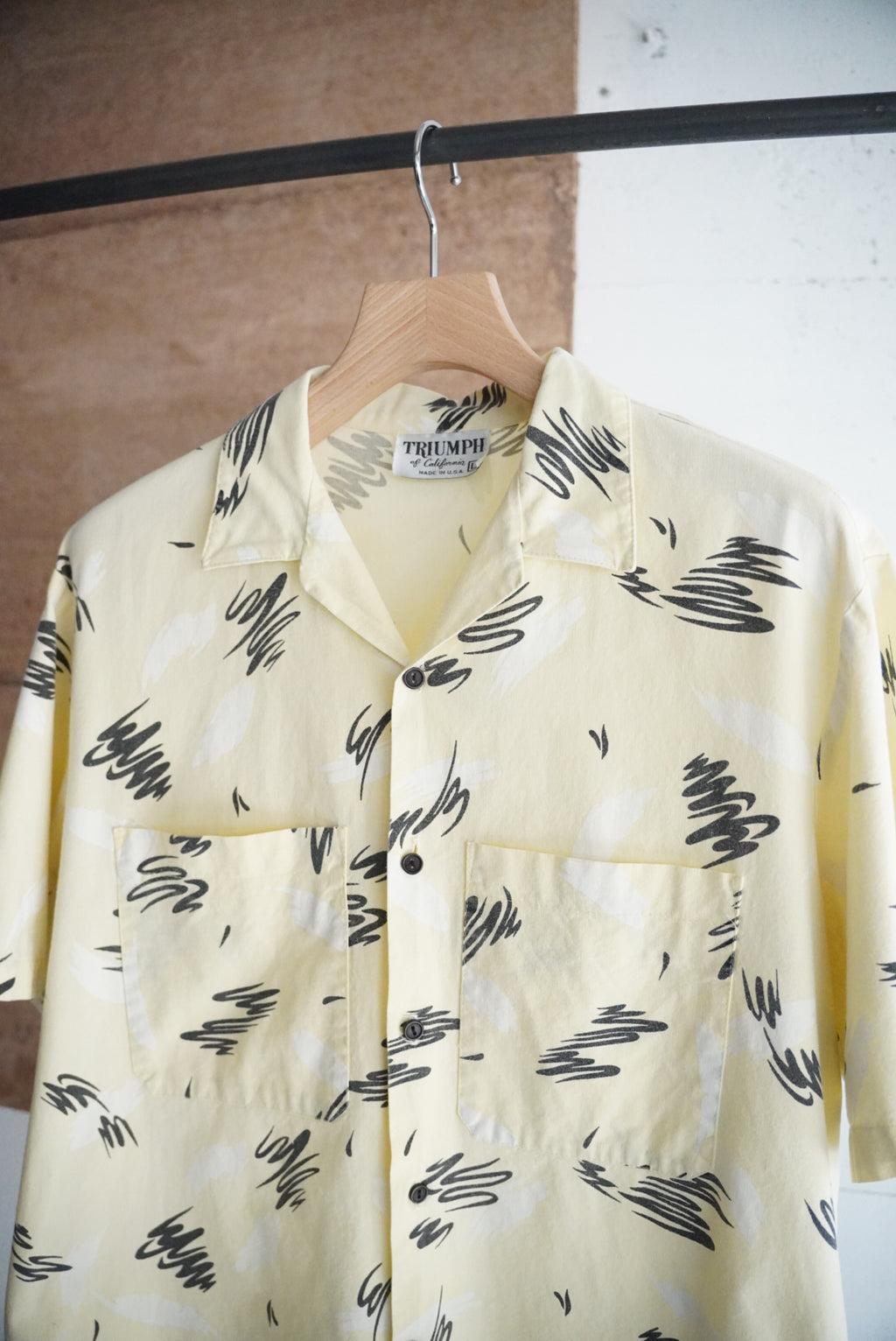 1980s atomic pattern s/s open collar shirt