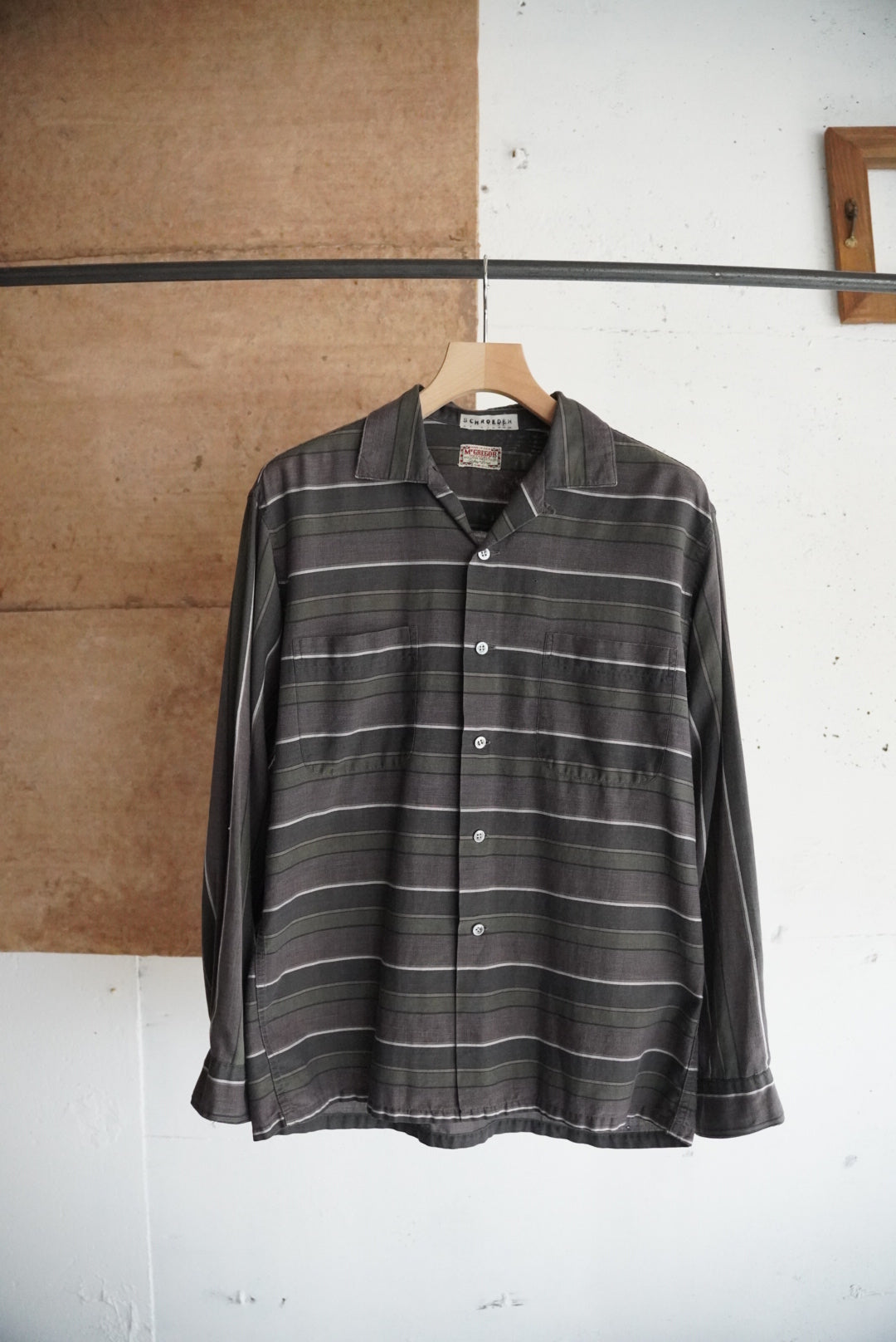 1960s McGREGOR open collar border shirt
