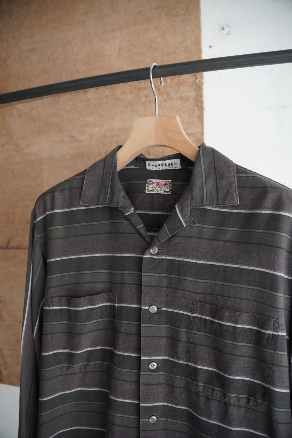 1960s McGREGOR open collar border shirt