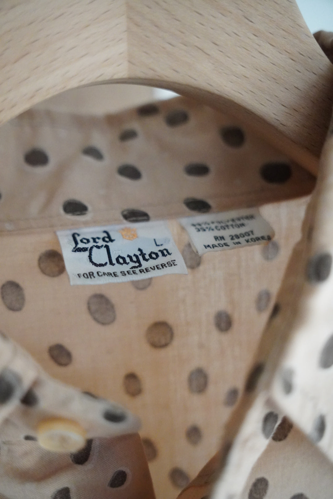 1970s dot pattern shirt