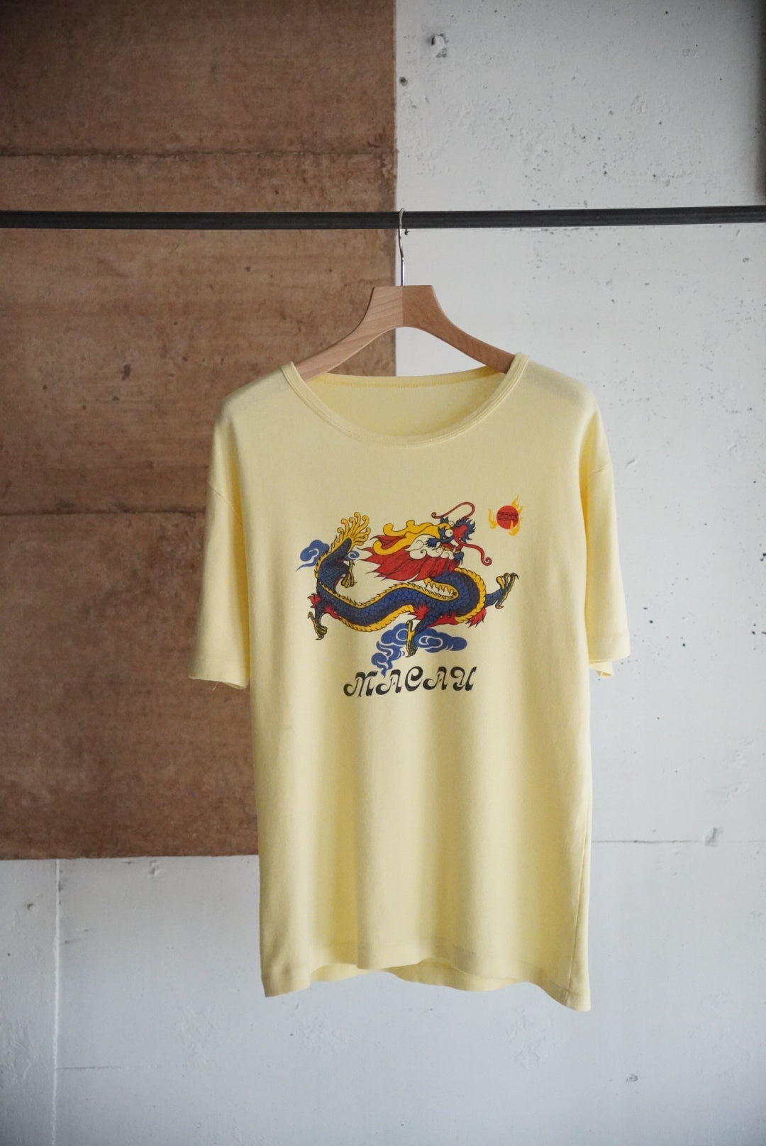 1970s dragon print tee