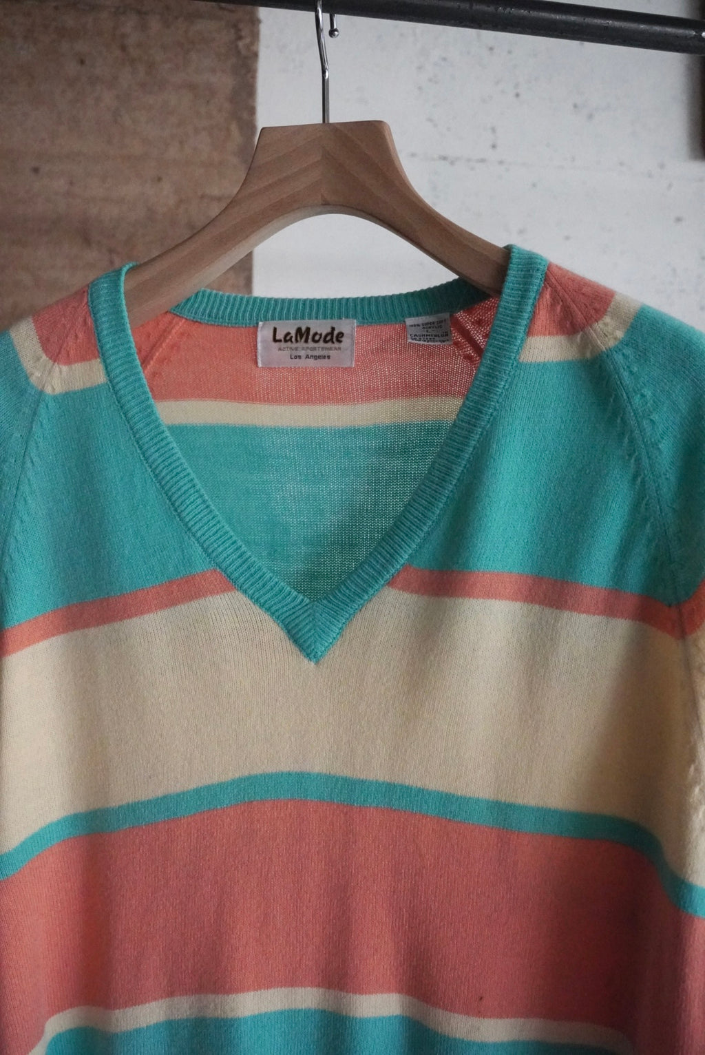 1980s V neck border knit